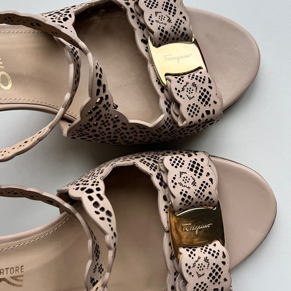 Ferragamo high heels new - Picture 5 of 13